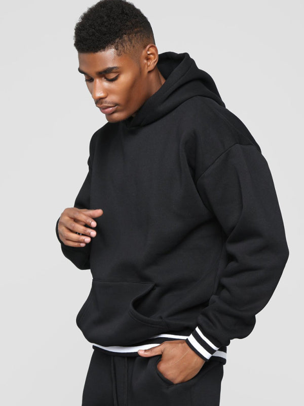 Men's Black Sweatshirt and Sweatpants Matching Set, Athletic Clothes and Fitness Wear